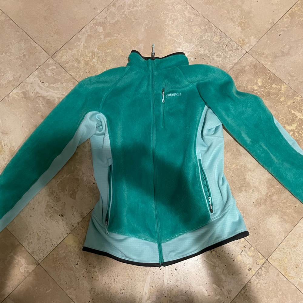 Patagonia polartec fleece teal and light blue medium